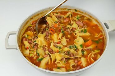 The best ground beef chili beans tomato soup recipe. Simple dinner recipe.