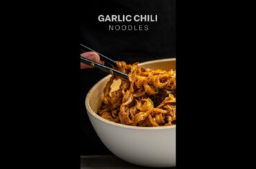 Spice Up Your Day With This Garlic Chili Noodles #shorts