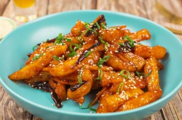 Crispy Honey Chili Potato | Easy to Make Potato Recipe | Restaurant Style Starter Recipe