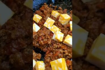 Chili Cheese Dogs/Tater Tots #youtubeshorts #youtube #tbt #fyp #reels #recipe #shorts #food #foryou