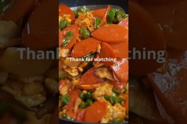 Quick Cooking #371 Stir fried egg with sausage and green chili #shorts