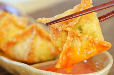 Crispy Crab Rangoon Recipe & Sweet and Sour Chili Sauce! "CiCi Li - Asian Home Cooking"