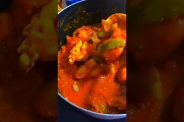 Chicken and Capsicum Chili Recipe#mcvlog #chicken #capsicumcurry #chickendinner #tasty #susbcribe