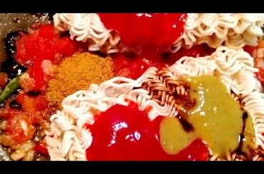 Spicy Masala Maggi#maggi#shorts #youtubeshorts  #maggieggrecipe#viral#red chili maggi#maggi recipe