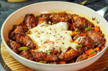 Cheesy Chili Garlic Wings Recipe by SooperChef