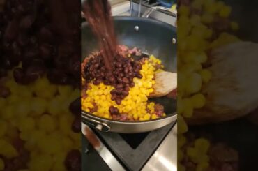 Cooking some chili #asmr #short #satisfying #cooking