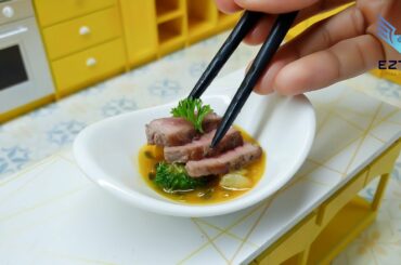 Pan-fried Miniature Pork With Green Chili Sauce / Clean Pork Recipes / Miniature Cooking Food