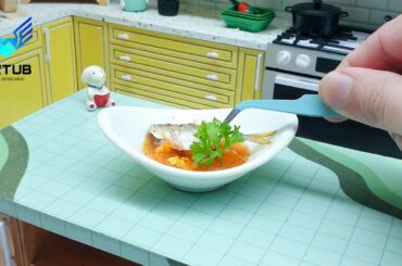 Collection of Recipes Steamed Mackerel with Lemon Chili Dauce Thai Hot Pot / Miniature Food
