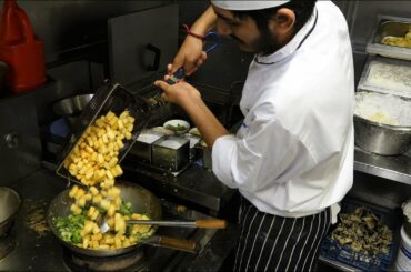 Indo-Chinese | Chilli Paneer | Manchurian | Schezwan Noodles | Fried Rice | Indigo Indian Restaurant