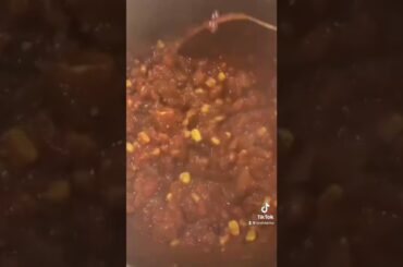 Chili and cinnamon rolls #vegan