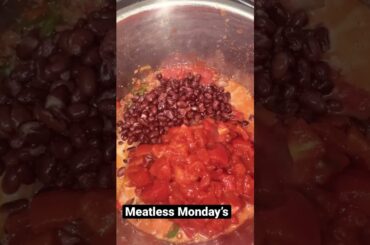 Chili Bowls “Plant-Base” plantbased #cookingwithlove #seasonalcooking #meatlessmonday #veganrecipes