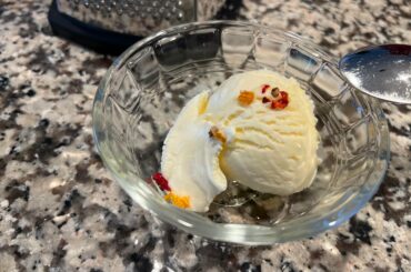 At Last, Spicecream! Dehydrated Reaper Flakes on Vanilla