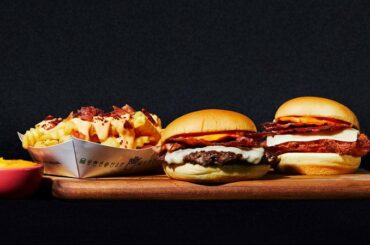 Shake Shack Launches New Hot Ones Menu (Available now in the app, nationwide on Sept. 16)