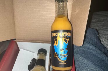 one of the best sauces I’ve had from fuego box subscription. Very good pineapple/fruity based habanero hot sauce.