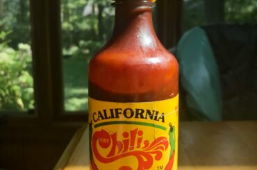 This sauce is incredible(!), but why does the cap have to suck so bad? (If you know, you know)