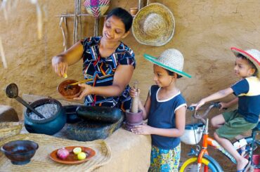 Traditional village breakfast!! Young Coconut Meat mixed Rice with Chili paste|| mali cooking