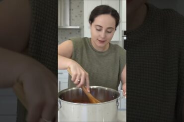 Easy to make one pot low carb high protein chili recipe!