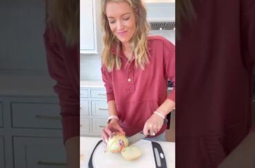 White Chicken Chili Crockpot Recipe #shorts #crockpotrecipes #chilirecipe #easydinnerrecipe