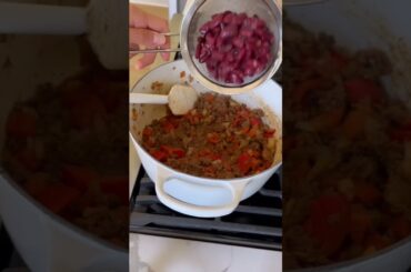 HEALTHY + EASY CHILI! #shorts #healthyrecipes #easyrecipes #glutenfree #mealprep