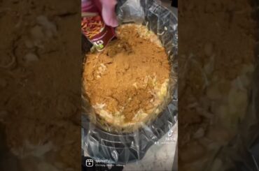 One of my fall favs: White Chicken Chili! Recipe in comments! #fyp #health #fall #chicken #mealprep