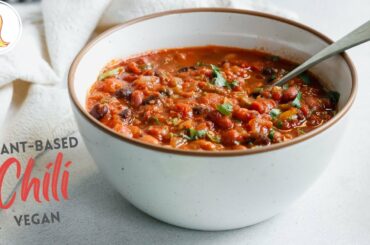 Plant-Based Chili Recipe | vegan, healthy, gluten-free