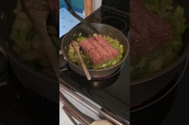 #chili #spaghettisquash #growyourownfood #vegetablegarden #harvest #pumpitup #organic #homemade