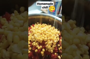 Cooking chili for my family of five #livslife #cooking #rappers #edit #ericakellyvlogs #ericakelly