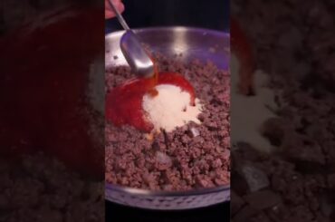 Quick Chili! Full recipe on my Instagram and TikTok! #chili #asmr #foodie #easyrecipe #quickrecipe