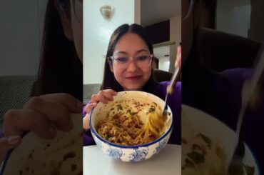 Korean Style Maggi (chilli oil Maggi instant Recipe) & reaction #shorts #youtubeshorts #ytshorts