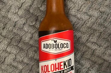 A simple apple cider vinegar based sauce that goes great with chicken!