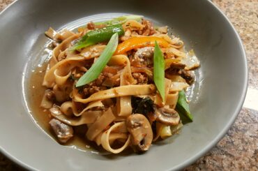 Sichuan Noodles with Sesame Chili Oil (Homemade)