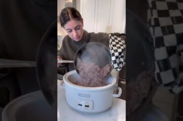 THE BEST CHILI! #fall #fallfood #foodie #crockpotcooking