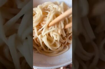 Chili oil noodles-Spaghetti piccanti orientali #shorts #ricetta