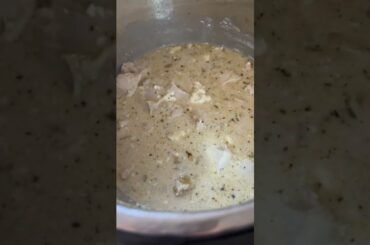 White Chicken Chili Recipe! #easyrecipe #familymealideas #simplemeals #shortsrecipe #shorts