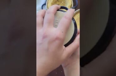 Homemade Cornbread Chili Bread Bowls #cornbread #chili #breadbowl #recipes