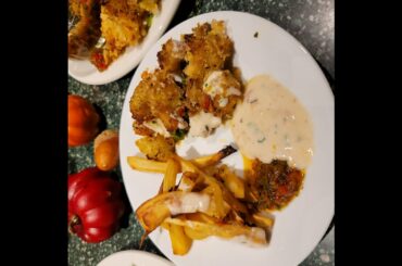 FRIES BUT HEALTHY AND DELICIOUS WITH CHILI GARLIC AND CHIPOTLE CREAM#shorts.