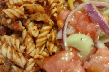 Leftover Makeover | Vegan Chili Mac Bake #GlutenFree #Vegan #Vegetarian #Food #Cooking #Recipe #Yum