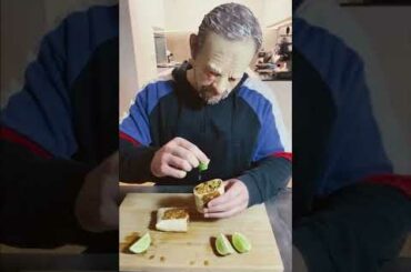 Leftover Chilli Con Carne Burrito