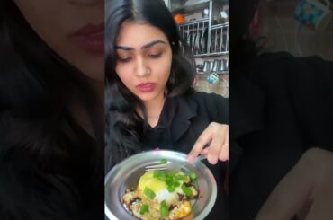 Made Crispy Chilli Oil Half Fried Eggs Korean Style #ashortaday #ashortaday