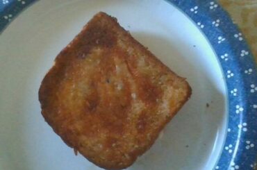 grilled cheese cooked with mayo and sriracha