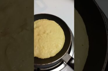 #Frying Cornbread #with home made chili..@L_m_B_62