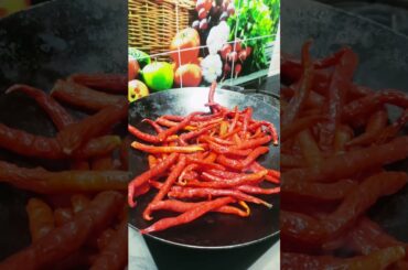 Spicy Red chili chutney | Homemade schezwan recipe #shorts #viral #ytshorts