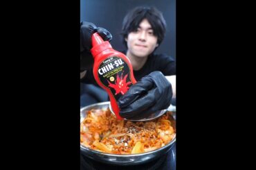 chili sauce hot chicken #shorts #asmr #hot #chicken