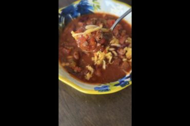 This Beef Chili is soooo delicious! #shorts #chilirecipe#chili#beefchili#comfortfood #cooking