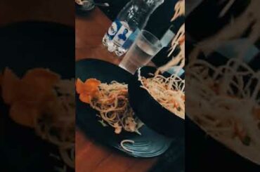 How to make "Chawmin" & "chili chicken" #food #ytshort #shorts #foodblogger #foodlover #foodie #vlog