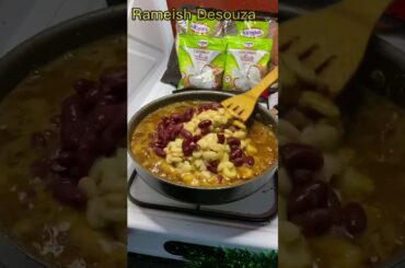 Chili Con Carne, Ginger Honey Festival W/ Pineapple Lychee Juice