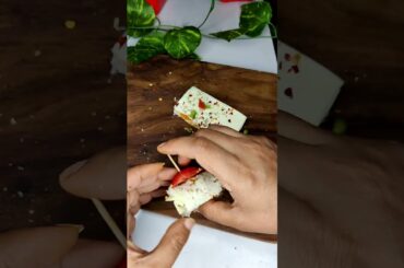 Schezwan chili rolls / viral bread snacks / 5 minute recipe #shorts #trendingshorts #youtubeshorts