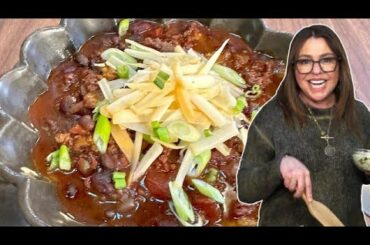 Rach's Cocoa-Cinnamon Chili Is Full-Flavored, But Not Too Spicy!