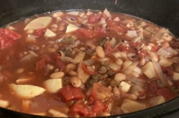 Pumpkin crockpot chili recipe and more #pumpkin #chillirecipe