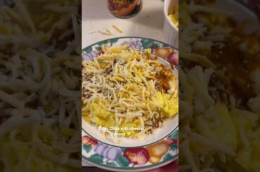 Eggs,Chili with shredded cheese #shorts #satisfying #food #yummy